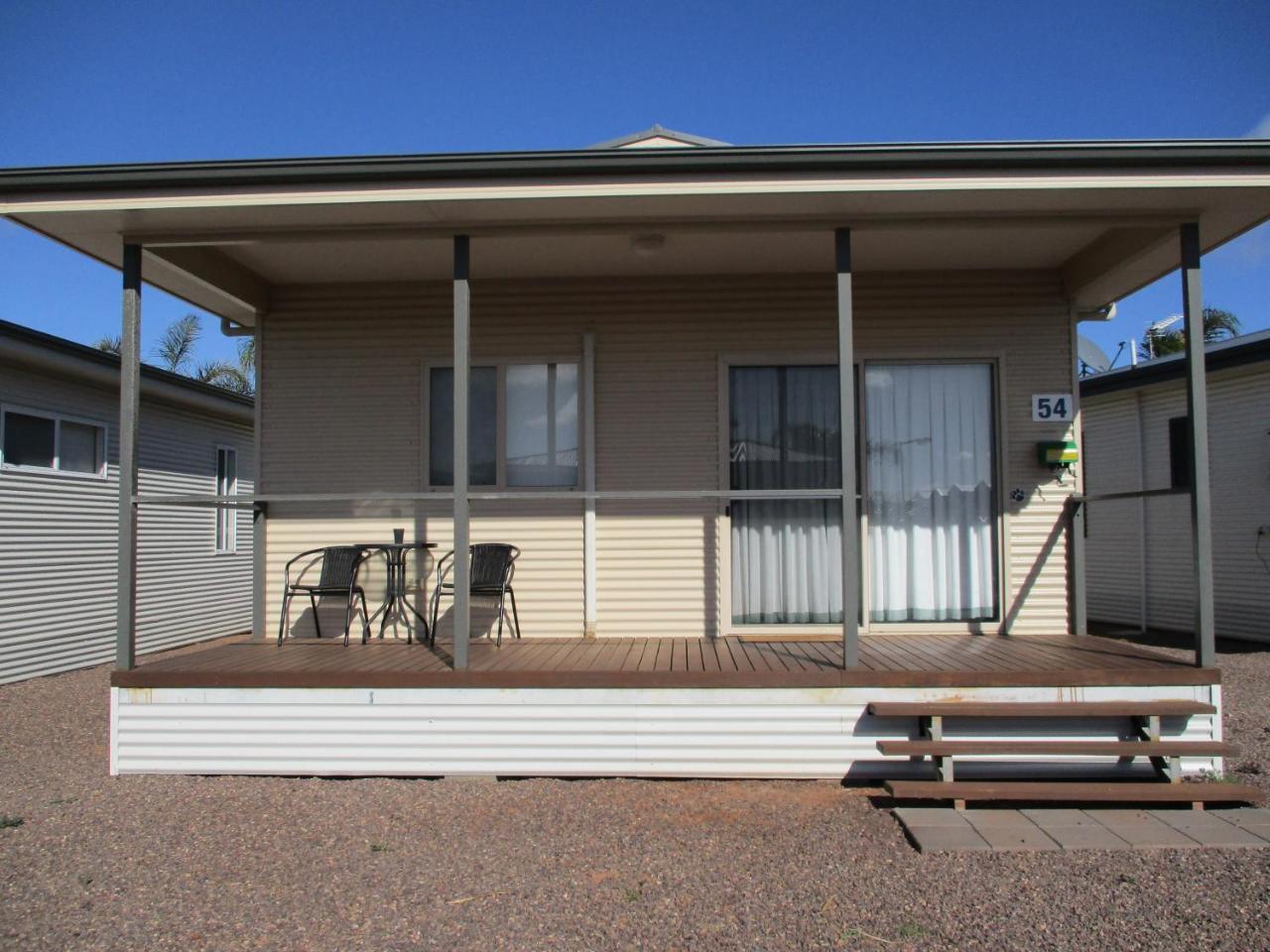 The Sundowner Cabin & Tourist Park Whyalla Esterno foto