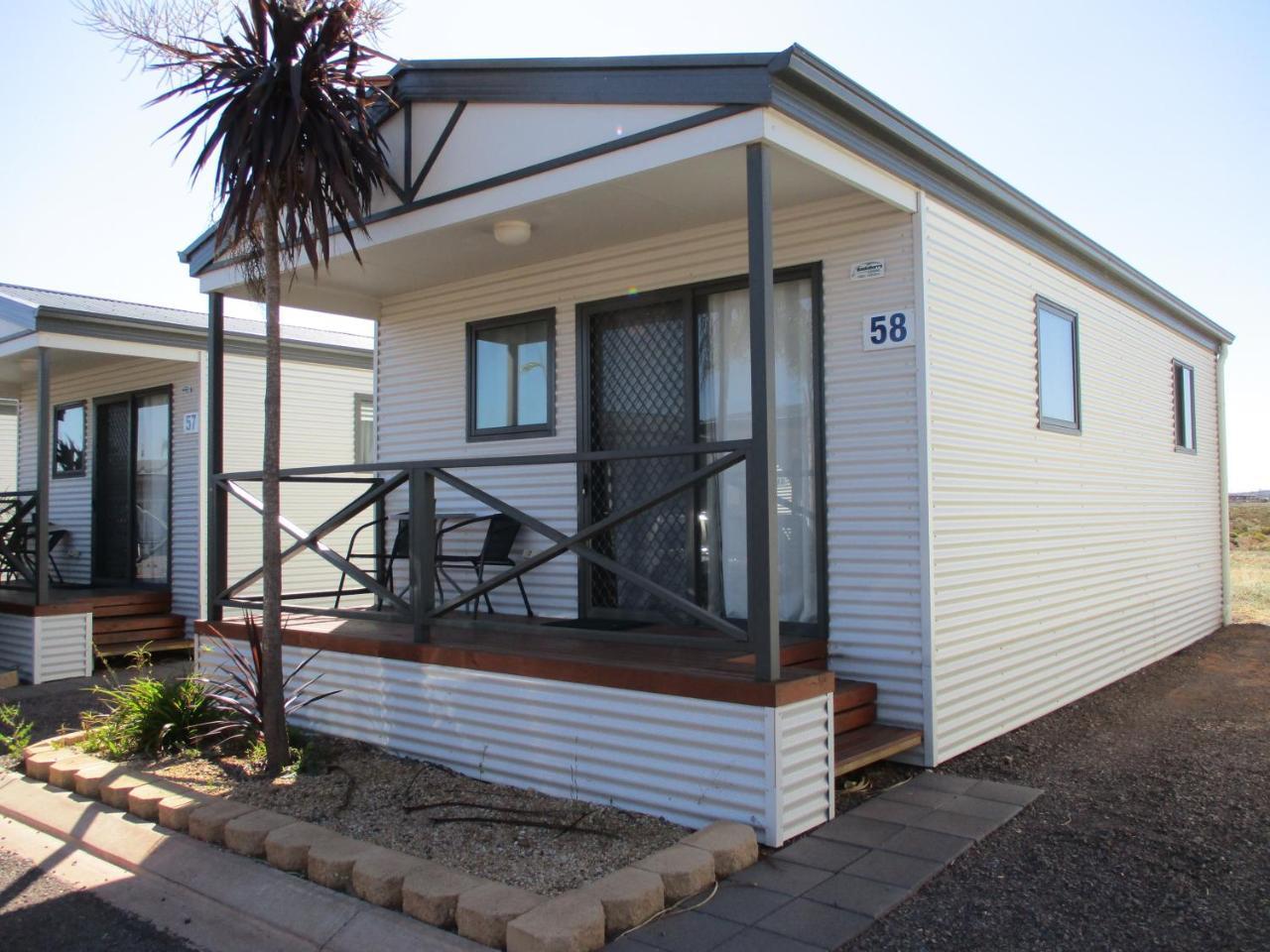 The Sundowner Cabin & Tourist Park Whyalla Esterno foto