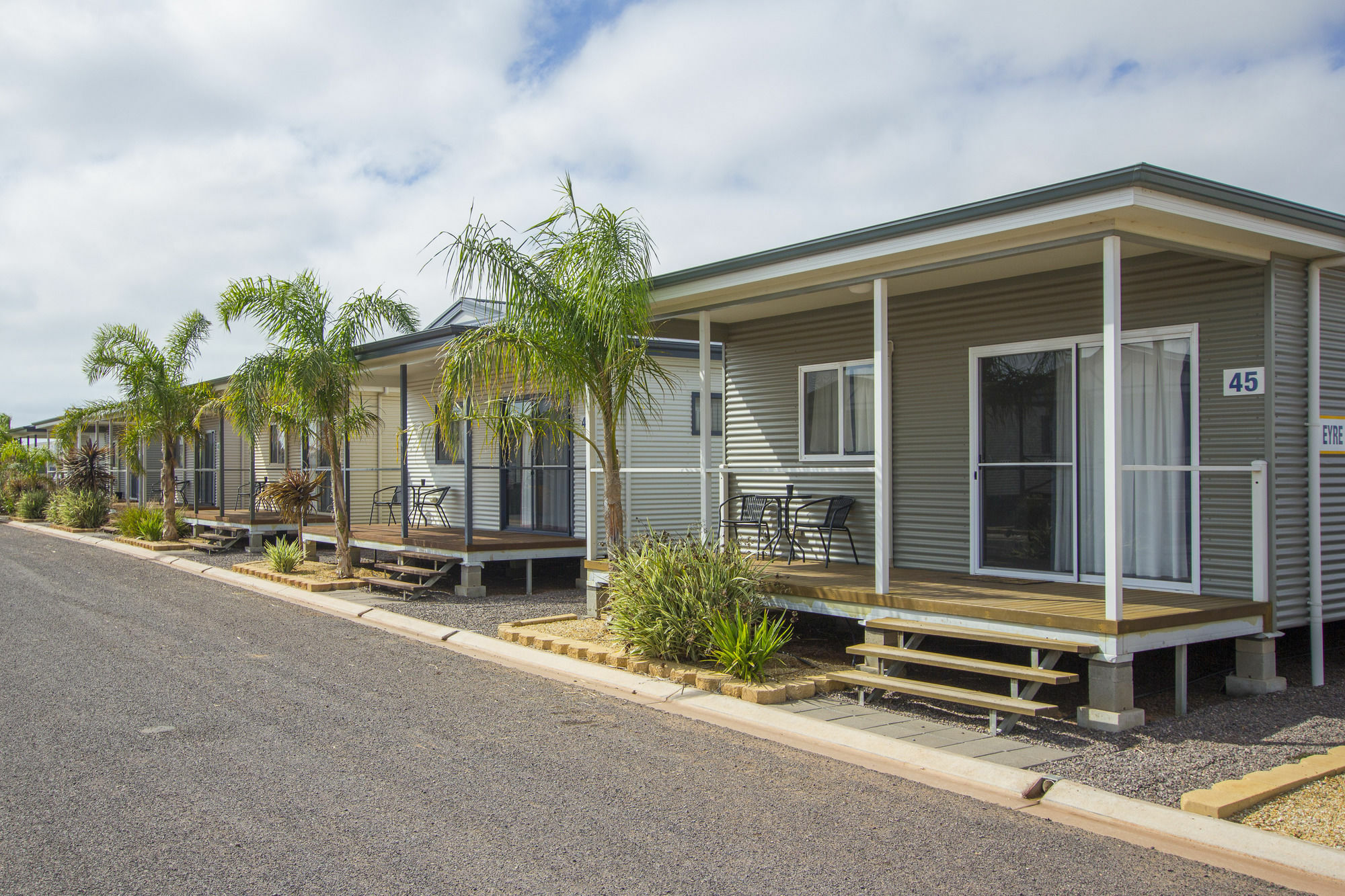 The Sundowner Cabin & Tourist Park Whyalla Esterno foto